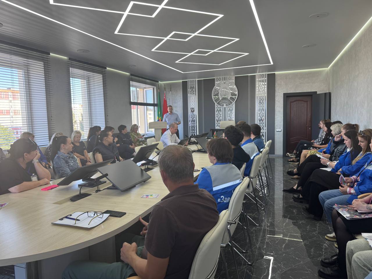 Информационно-разъяснительная работа 