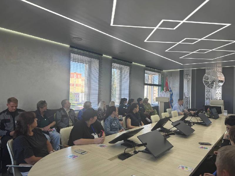 Информационно-разъяснительная работа 